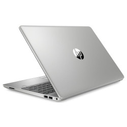 HP 250 G8 Notebook PC, Silber, Intel Core i7-1065G7, 8GB RAM, 256GB SSD, 15.6" 1920x1080 FHD, HP 1 Jahr Garantie, Italienische Tastatur